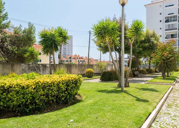 Blue Sea Ii Apartament Carcavelos (Lisbon)